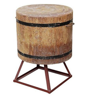 Колода разрубочная напольная дуб d=60-69 см. h=50 см. (с подст.метал. h=30 см) /1/