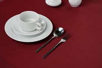 Скатерть 145*200 см. бордо гладь /3/ Под заказ